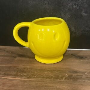Vintage McCoy Yellow Smiley Face Mug